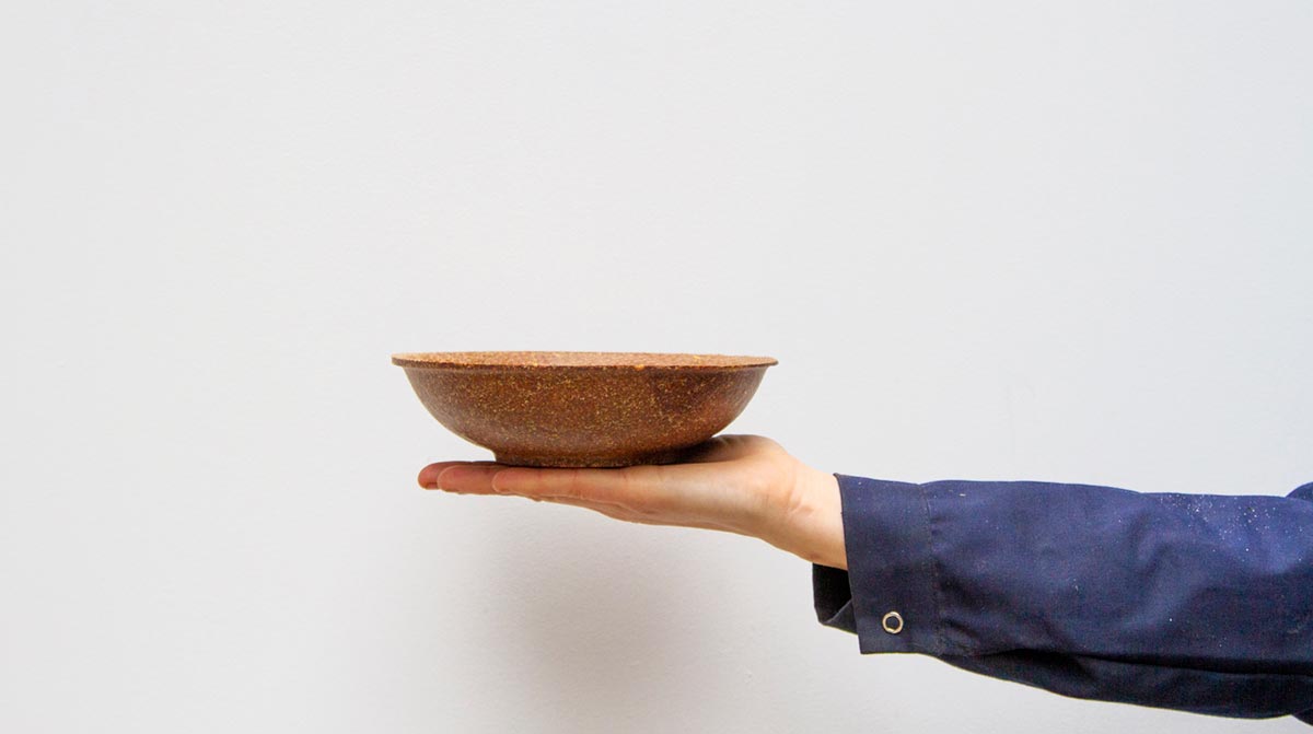 Researching biodegrable alternatives to plastic (Beyond Plastic)