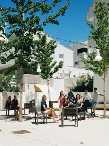 Actions de diffusion d’une culture architecturale, sociale et environnementale (MAOM)