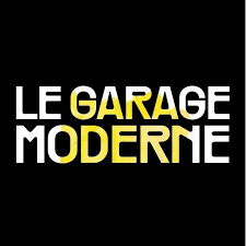 Propose des ateliers participatifs de réparation auto, vélo et une cantine solidaire